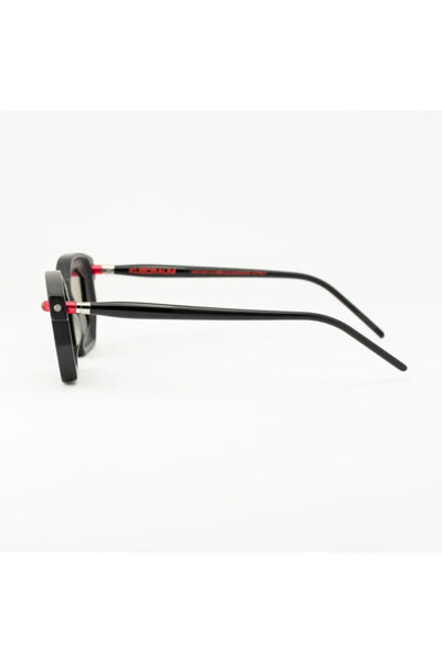 Kuboraum Mask P14- Black Lifestyle