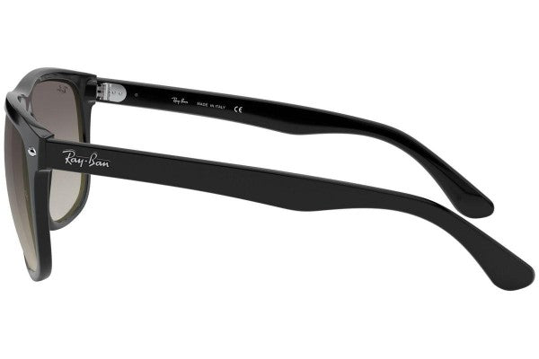 Ray-Ban Boyfriend  RB4147 601/32 Lifestyle