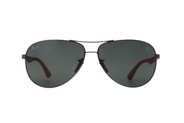 Ray-Ban Scuderia Ferrari RB8313-M F001/71 Lifestyle