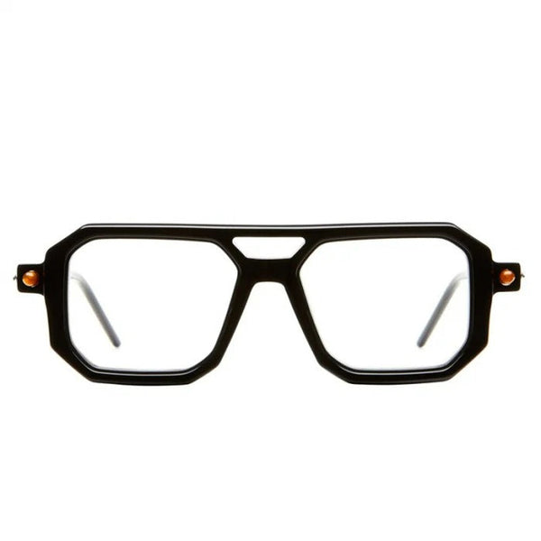 Kuboraum P8 Black Shine Cream Lifestyle